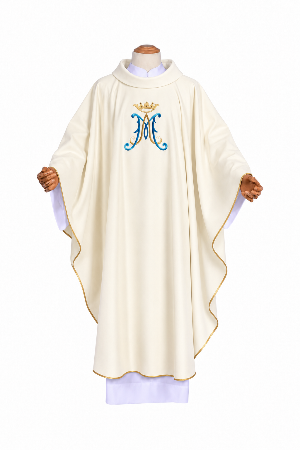 Casulla Mariana Blanca con Bordado – Modelo 05