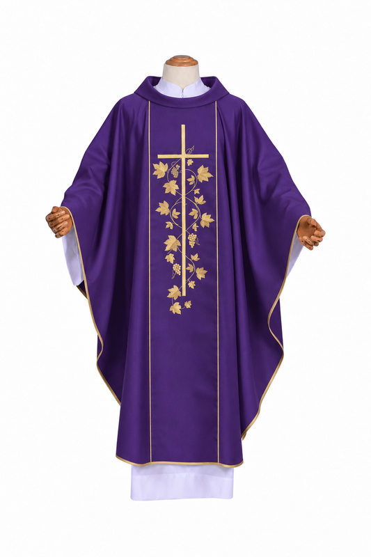 Casulla con Galón Bordado de Espigas