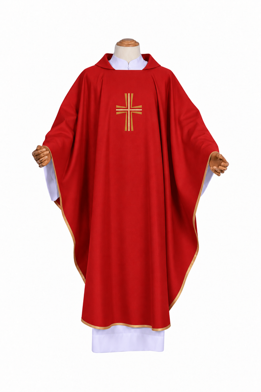 Casulla con Bordado de Cruz – Hecha en Italia