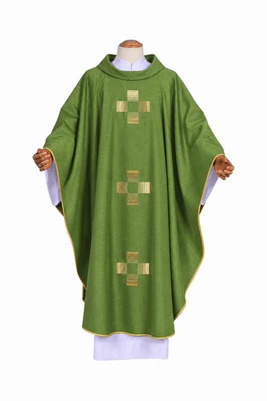 Casulla con Ornamentación Bordada – Polonia