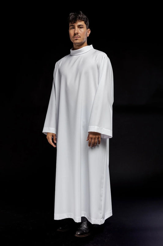 Alba sacerdotal lisa
