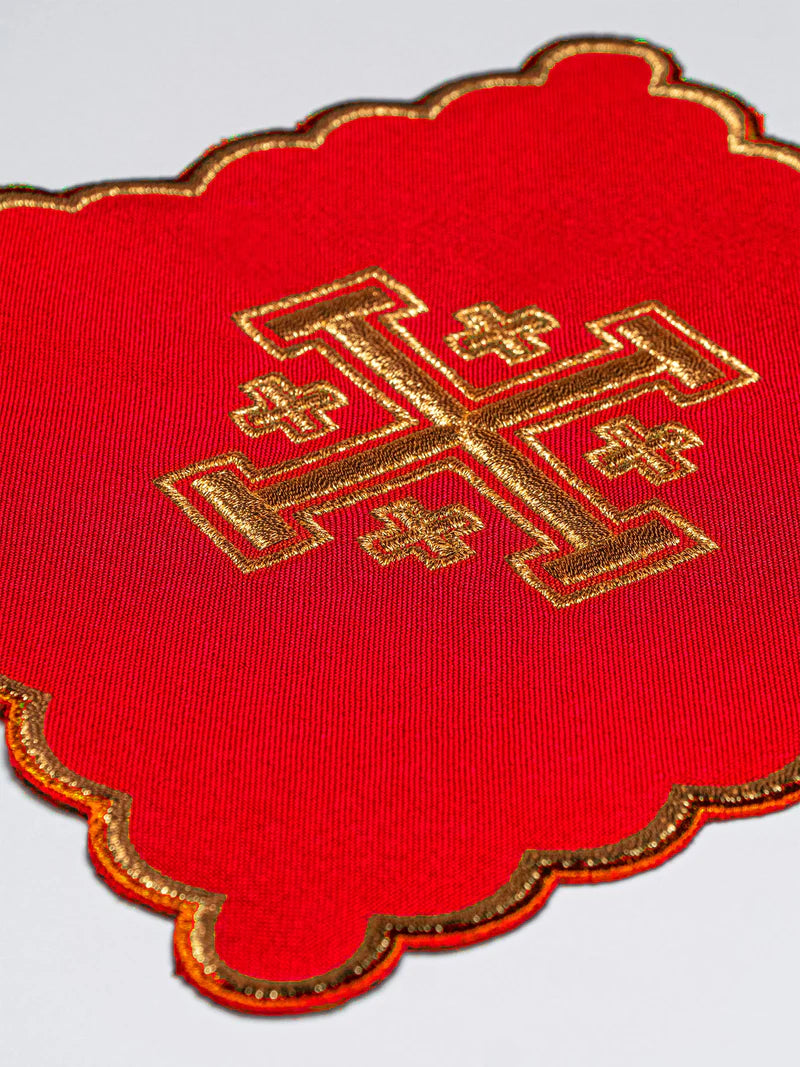 Juego de Palias con la cruz de Jerusalén bordada