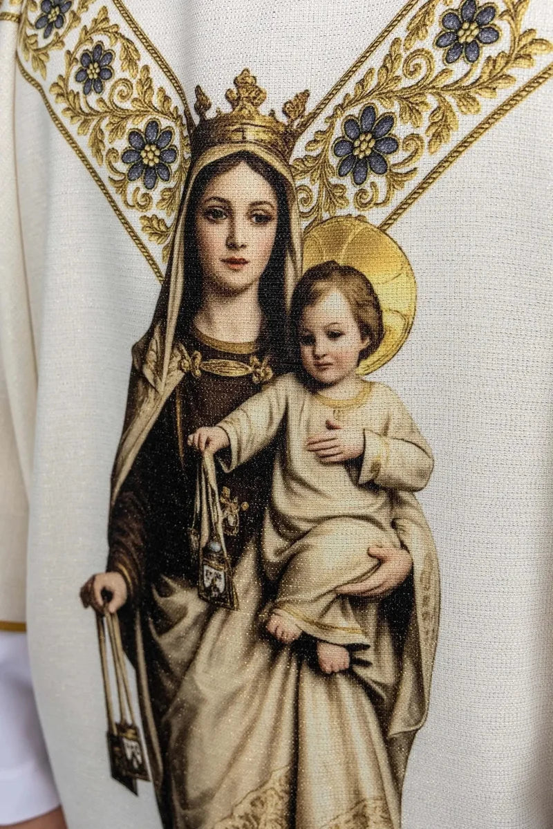 Casulla lino con Virgen del Carmen