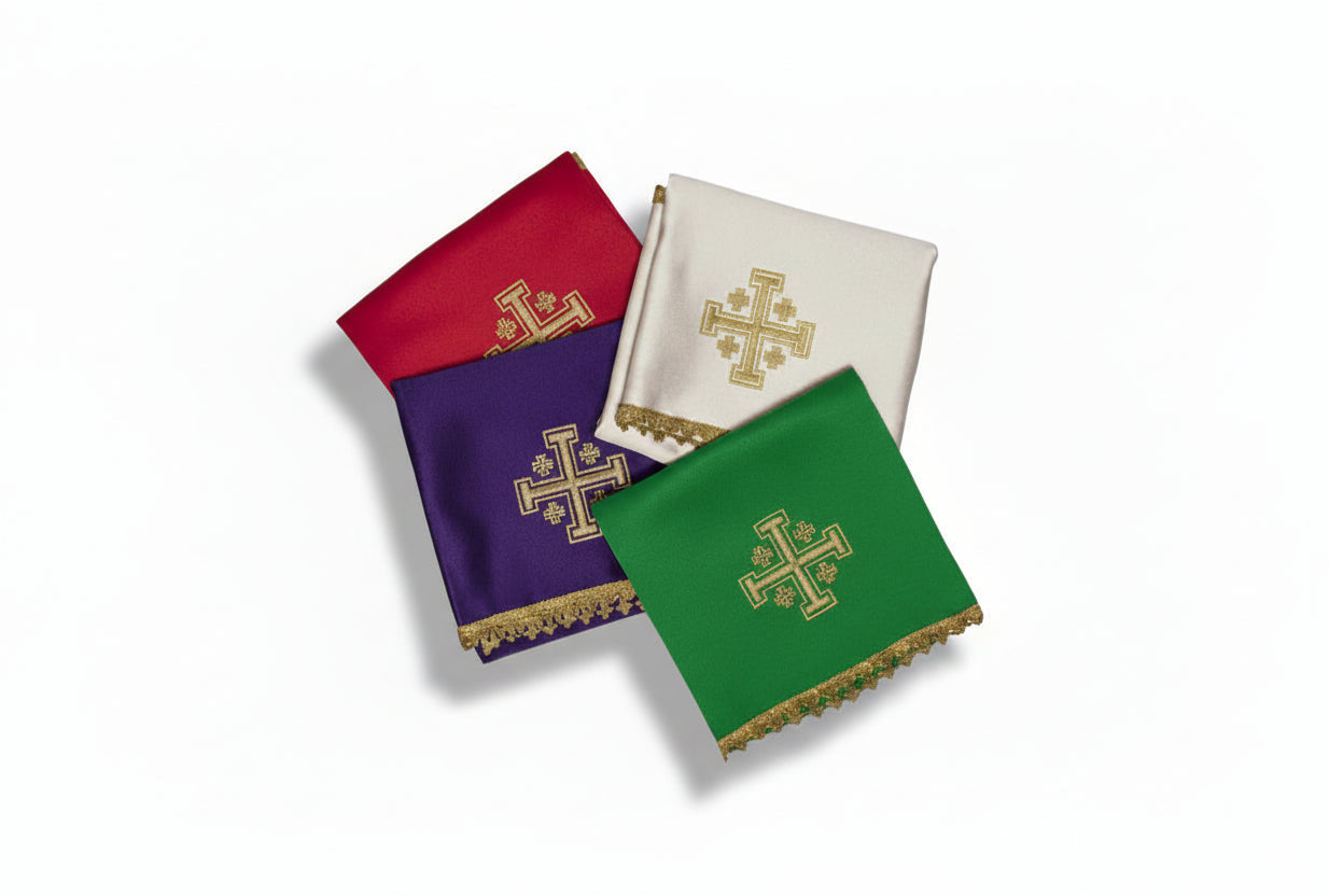Juego 4 colores cubre cáliz con bordado Cruz de Jerusalén