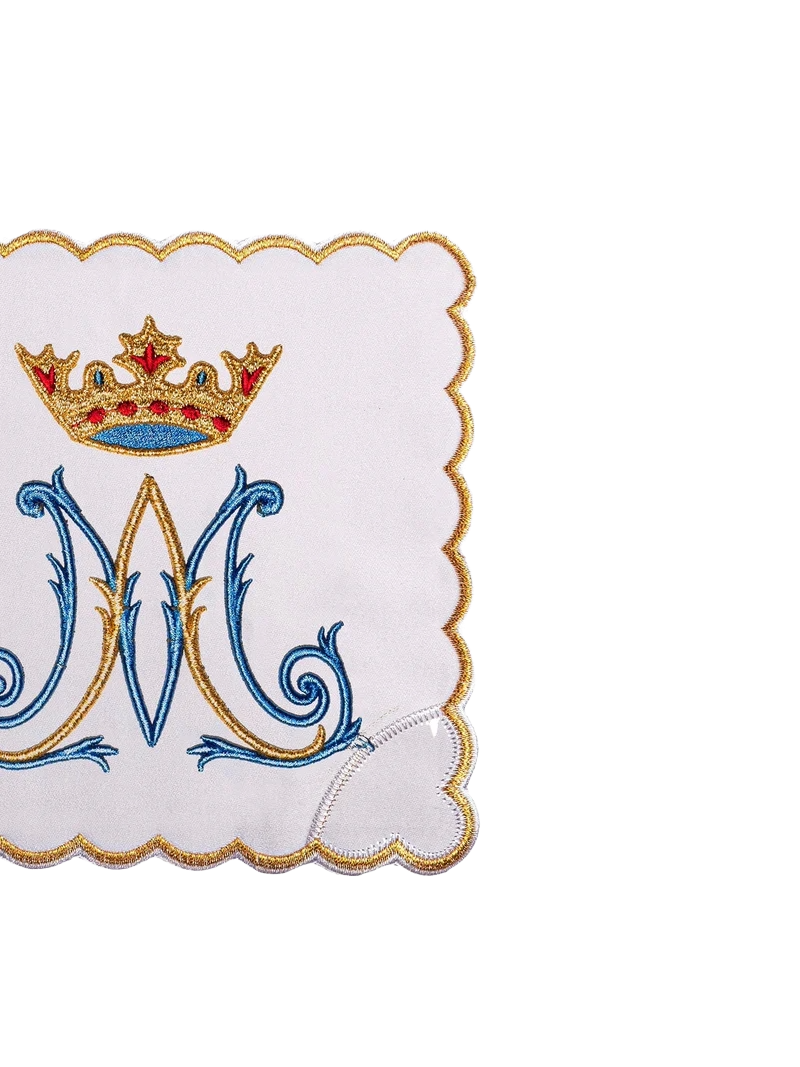 Juego de paños con motivo mariano