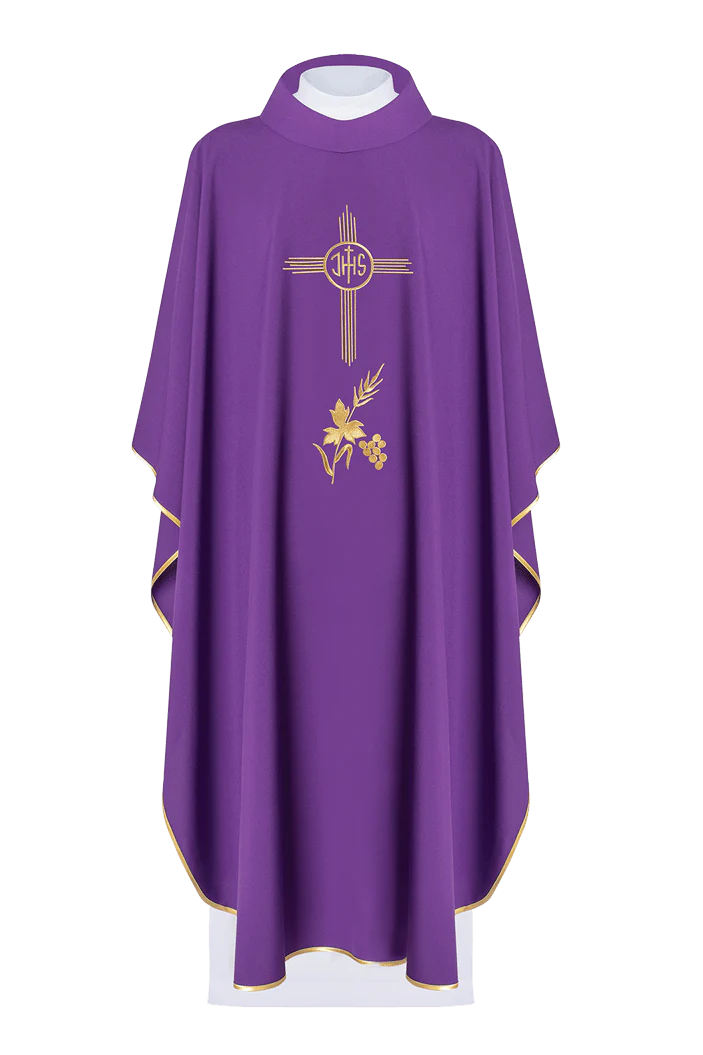 Casulla poliéster con bordado IHS