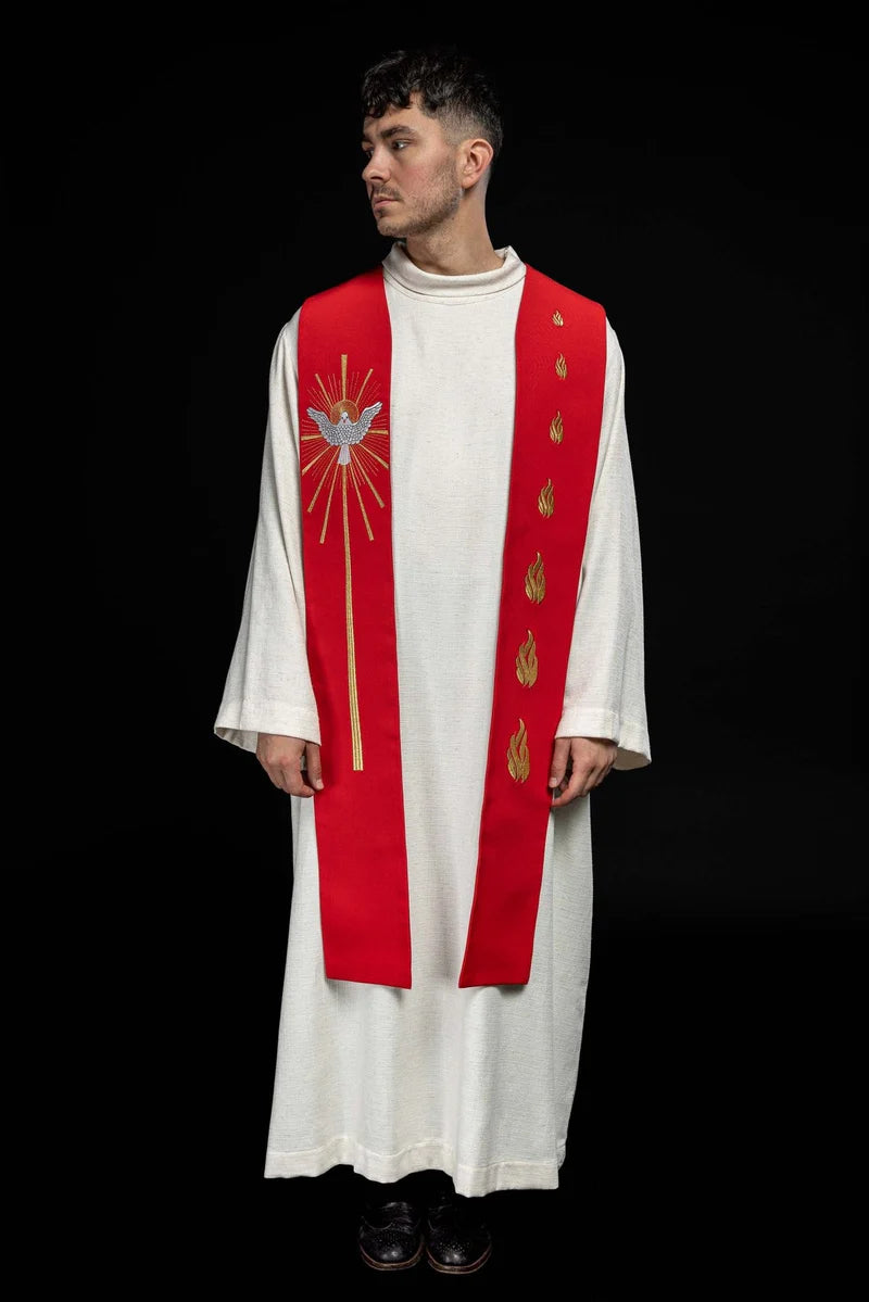 Estola sacerdotal bordado con Espíritu santo